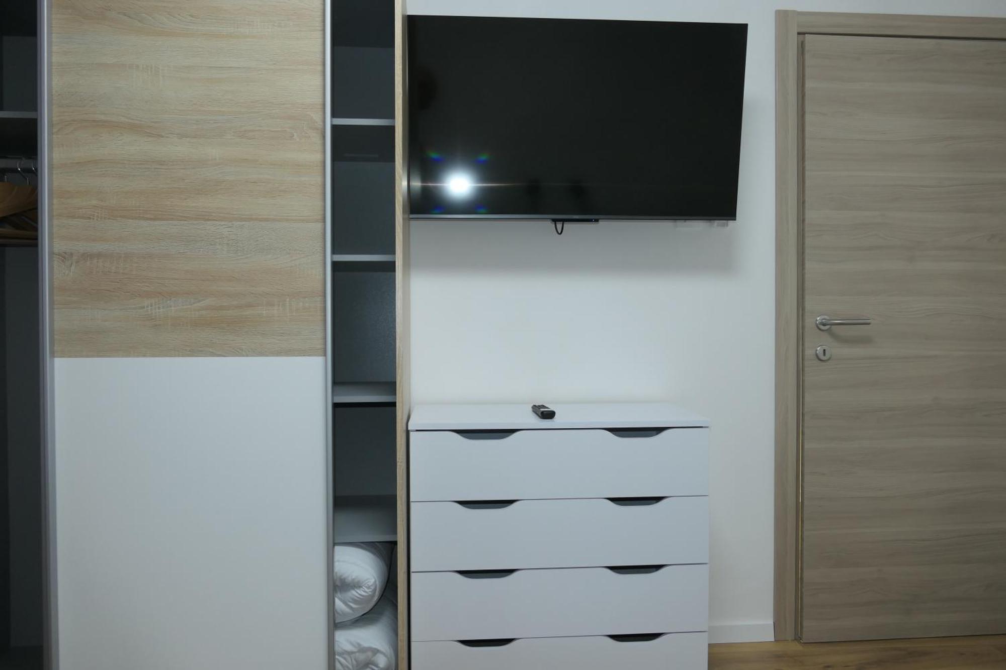 Apartmani Bura Crikvenica Bagian luar foto
