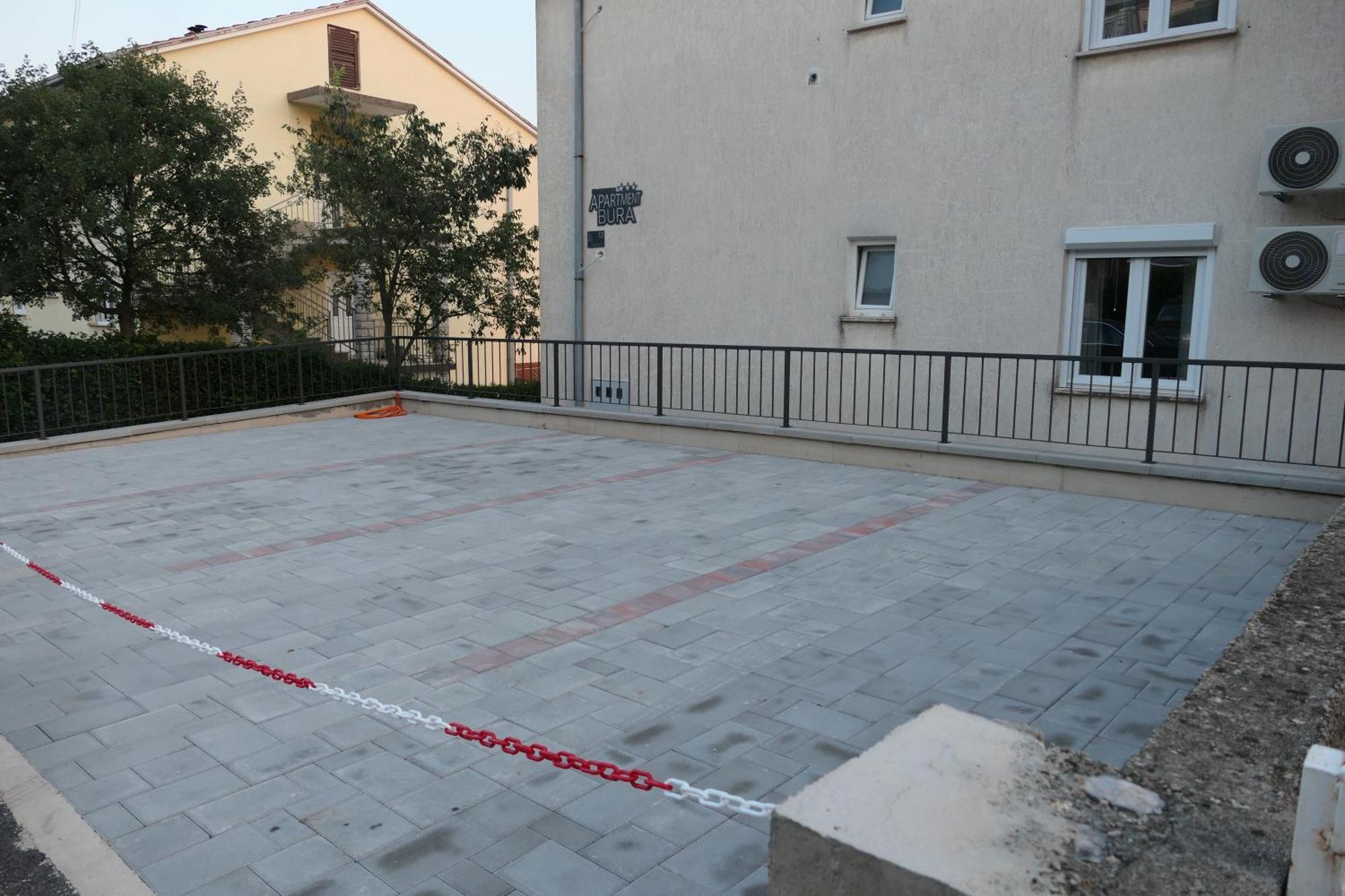 Apartmani Bura Crikvenica Bagian luar foto