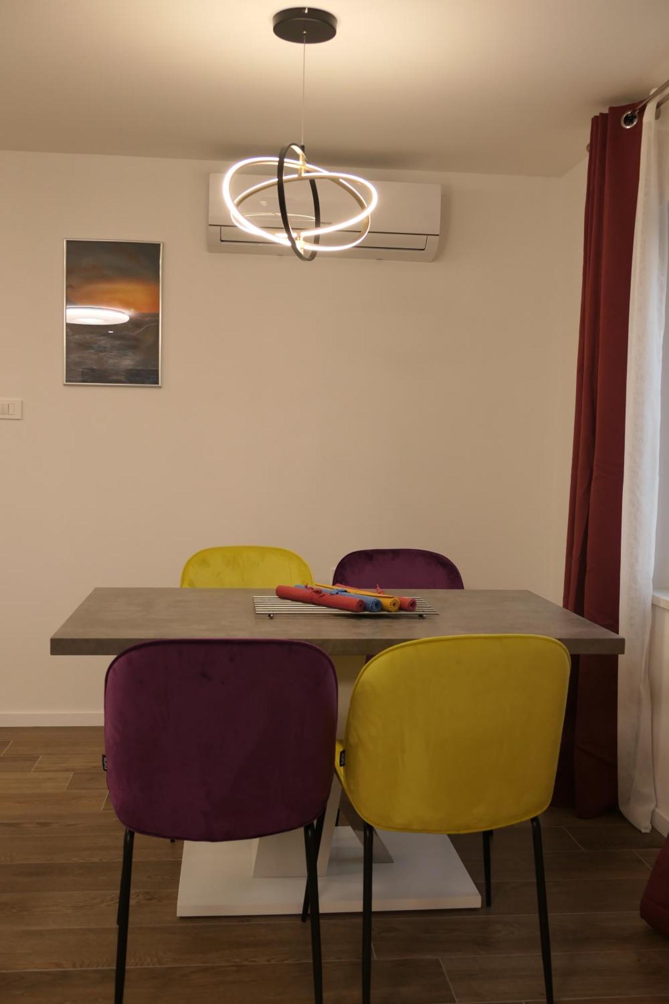Apartmani Bura Crikvenica Bagian luar foto