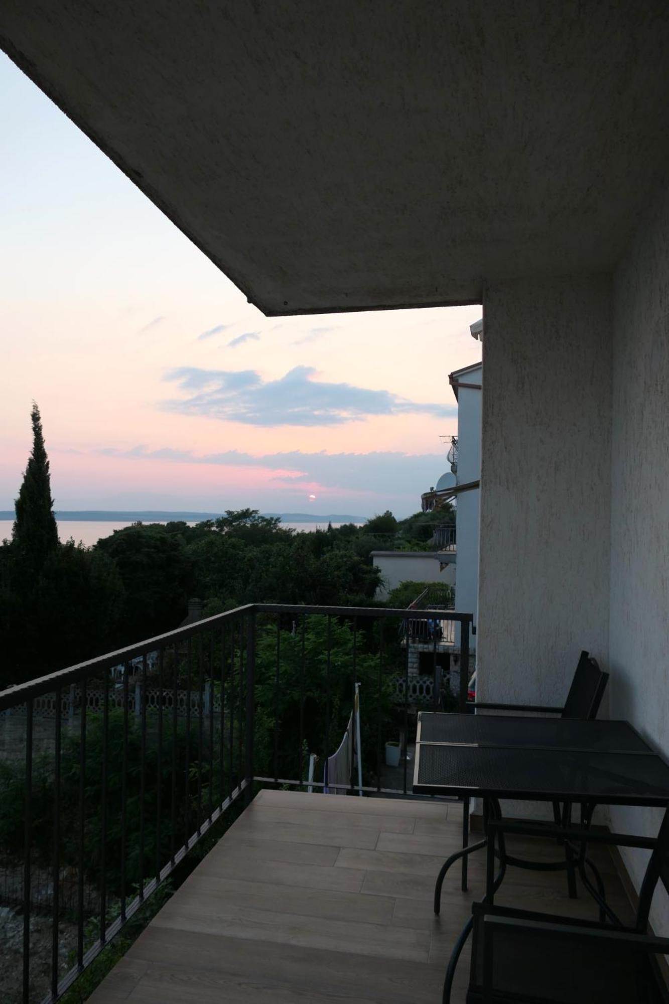Apartmani Bura Crikvenica Bagian luar foto