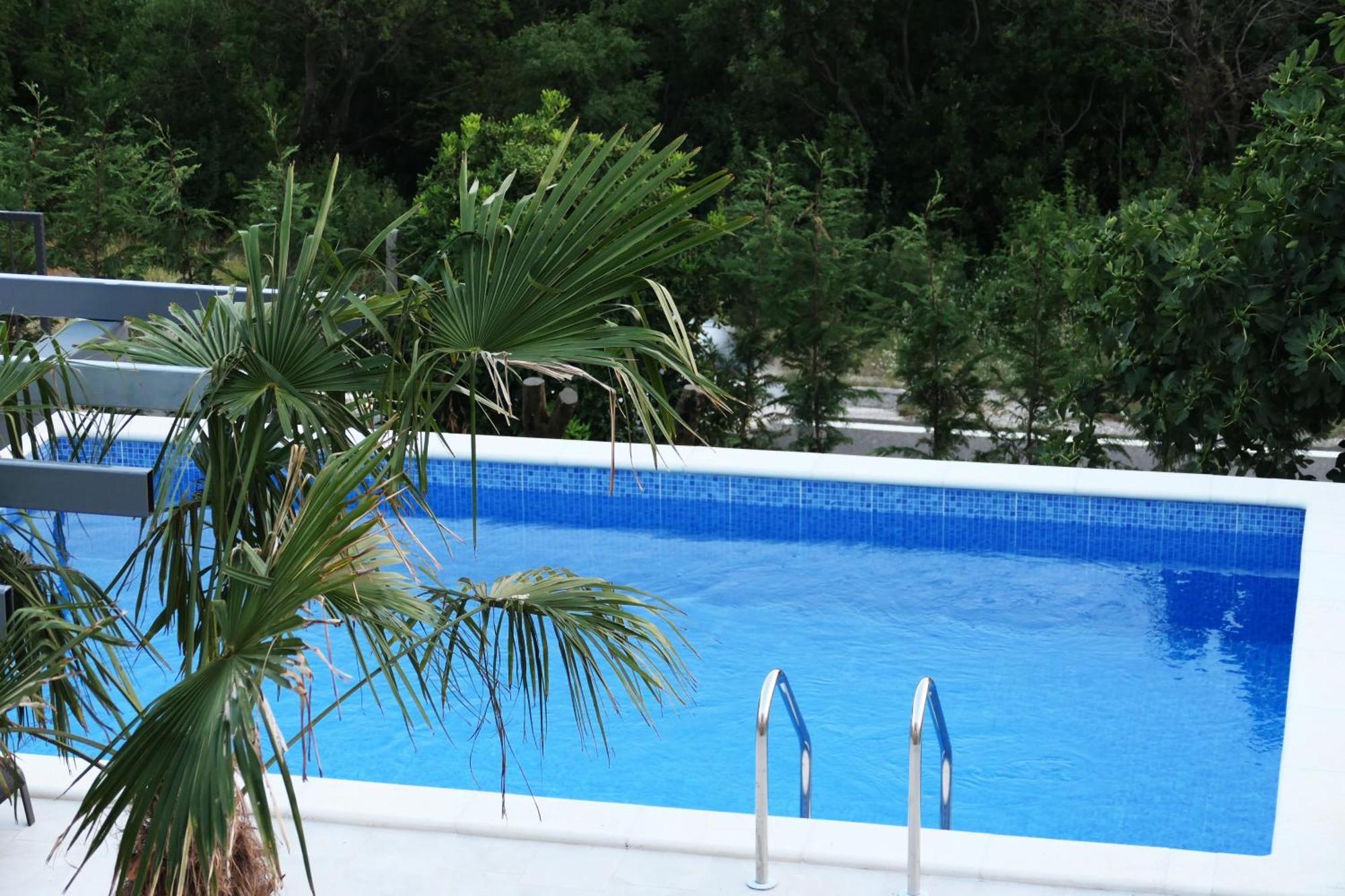Apartmani Bura Crikvenica Bagian luar foto